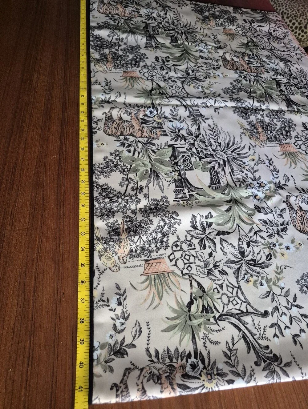 2 pc Window Curtains Asian Toile Jungle Tigers Birds  37